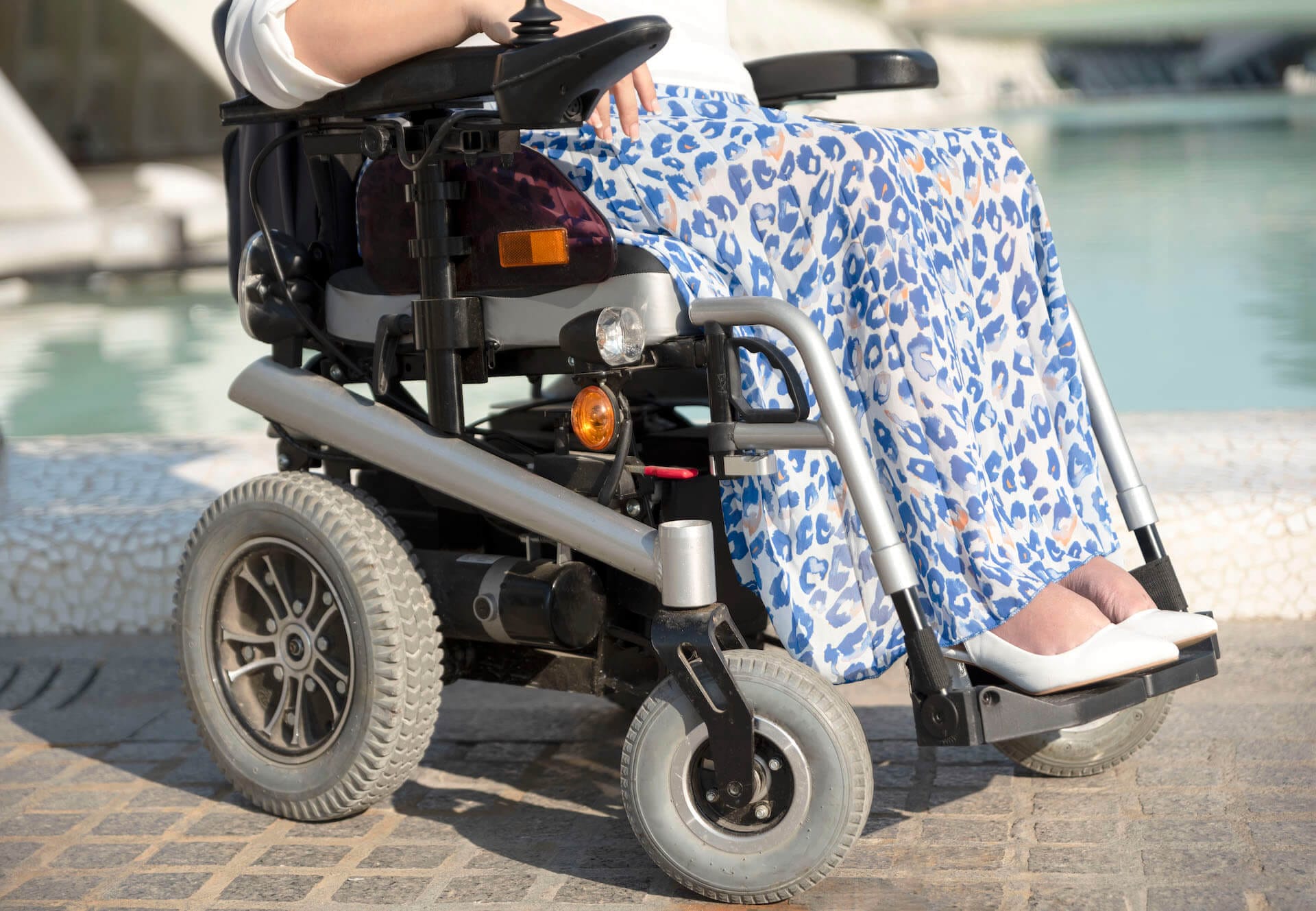 11. 접근성(Accessibility) 객실: 휠체어 및 스페셜 니즈 고객을 위한 접근성 가이드